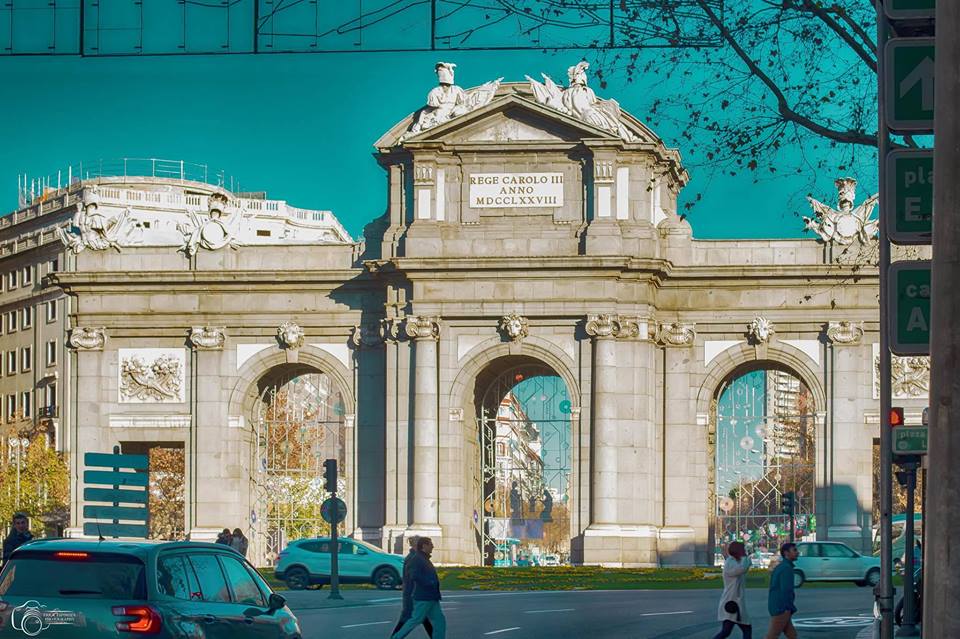Puerta de Alcalá de Erick Espinoza