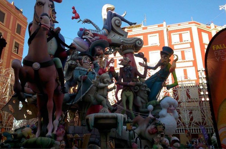 El origen de las Fallas, una tradición de sus carpinteros