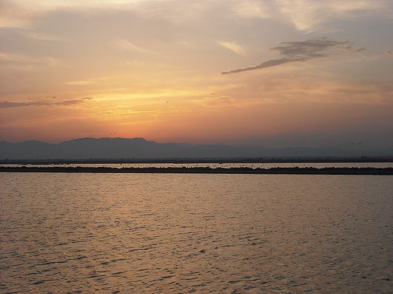 Puesta de sol en las salinas