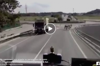Un camionero nos enseña su perspectiva de como adelantara a un grupo de ciclistas