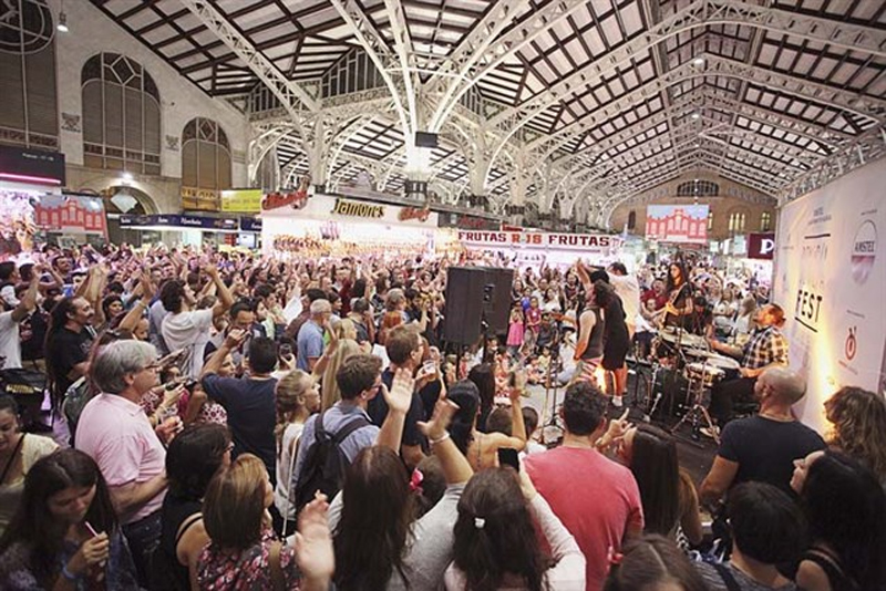 Vuelve la noche gastronómica a los Mercados de Valencia