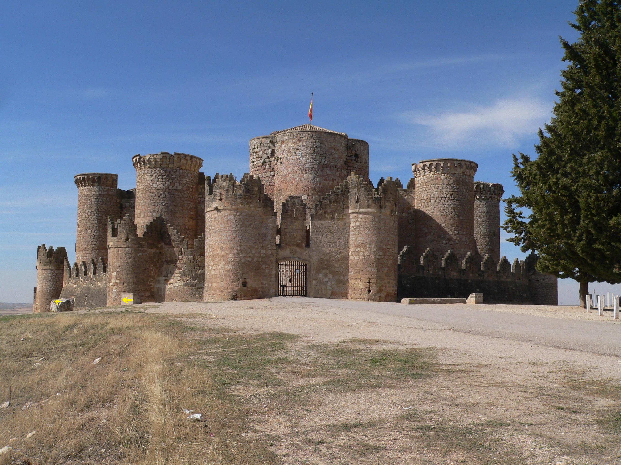 Conocemos el Castillo de Belmonte situado en Cuenca