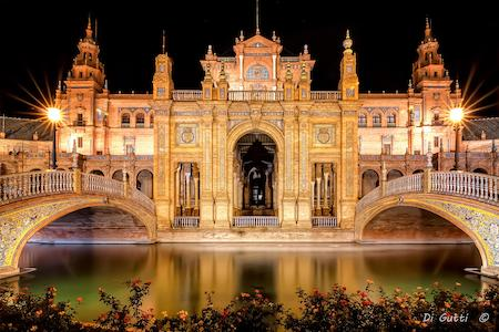 5 Curiosidades acerca de la Plaza de España de Sevilla